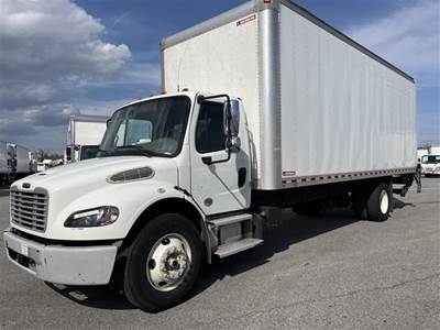 Freightliner M2 106 26 ft Box Truck - 240HP, 9 Speed Automatic, Roll up Door, Liftgate