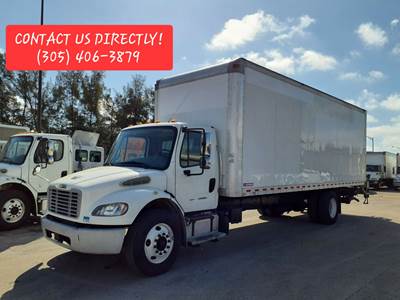 Freightliner M2 106 26 ft Box Truck - 240HP, 6 Speed Automatic, Roll up Door, Liftgate