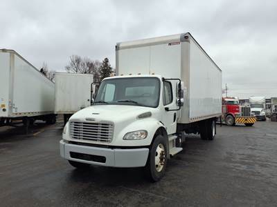 Freightliner M2 106 26 ft Box Truck - 280HP, 9 Speed Automatic, Roll up Door, Liftgate