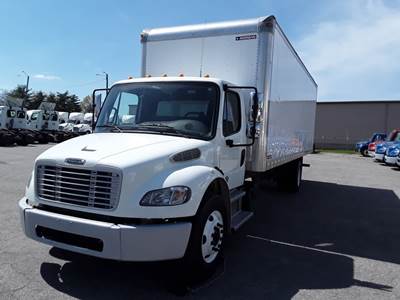 Freightliner M2 106 26 ft Box Truck - 240HP, 9 Speed Automatic, Roll up Door