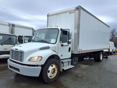 Freightliner M2 106 26 ft Box Truck - 240HP, 9 Speed Automatic, Roll up Door, Liftgate