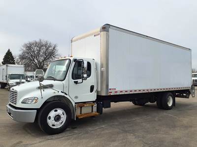 Freightliner M2 106 26 ft Box Truck - 230HP, 6 Speed Automatic, Roll up Door, Liftgate