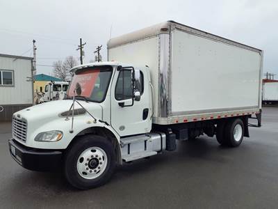 Freightliner M2 106 18 ft Box Truck - 325HP, 6 Speed Automatic, Roll up Door