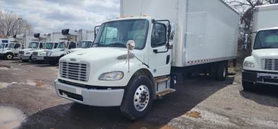Freightliner M2 106 26 ft Box Truck - 280HP, 6 Speed Automatic, Roll up Door, Liftgate