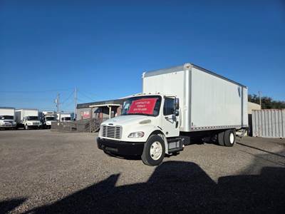 Freightliner M2 106 26 ft Box Truck - 240HP, 9 Speed Automatic, Roll up Door, Liftgate