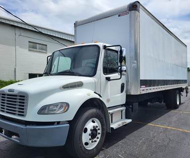 Freightliner M2 106 26 ft Box Truck - 280HP, 9 Speed Automatic, Roll up Door, Liftgate