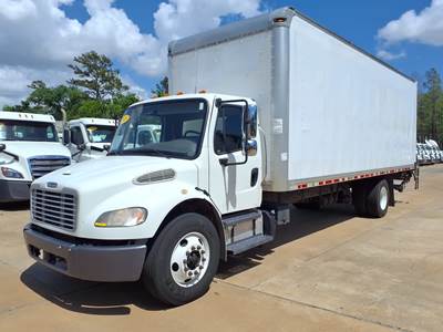 Freightliner M2 106 26 ft Box Truck - 240HP, 9 Speed Automatic, Roll up Door, Liftgate