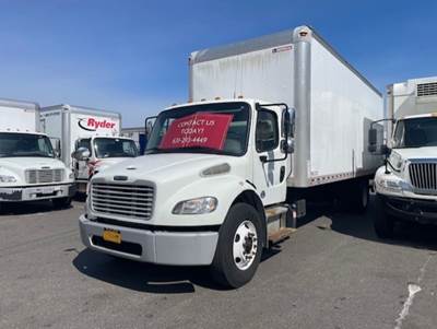 Freightliner M2 106 26 ft Box Truck - 240HP, 9 Speed Automatic, Roll up Door, Liftgate