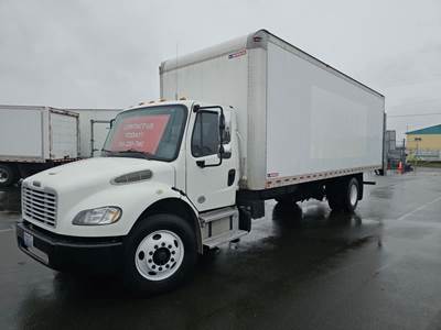 Freightliner M2 106 26 ft Box Truck - 230HP, 9 Speed Automatic, Roll up Door, Liftgate