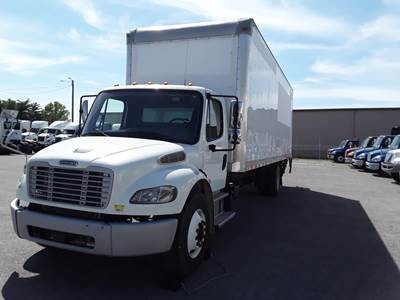 Freightliner M2 106 26 ft Box Truck - 240HP, 9 Speed Automatic, Roll up Door, Liftgate