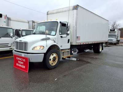 Freightliner M2 106 24 ft Box Truck - 280HP, 6 Speed Automatic, Roll up Door