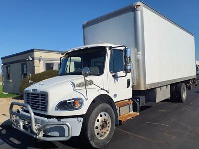 Freightliner M2 106 24 ft Box Truck - 260HP, 6 Speed Automatic, Roll up Door, Liftgate