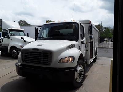 Freightliner M2 106 17 ft Box Truck - 260HP, 5 Speed Automatic