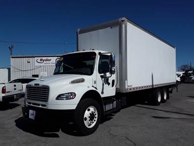 Freightliner M2 106 28 ft Box Truck - 270HP, 6 Speed Automatic, Roll up Door, Liftgate
