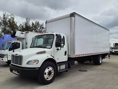 Freightliner M2 106 26 ft Box Truck - 240HP, 6 Speed Automatic, Roll up Door, Liftgate