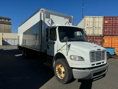 Freightliner M2 106 28 ft Box Truck - 270HP, 6 Speed Automatic, Roll up Door, Liftgate