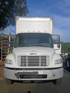 Freightliner M2 106 26 ft Box Truck - 280HP, 6 Speed Automatic, Roll up Door, Liftgate