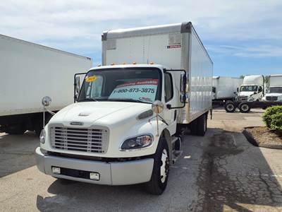 Freightliner M2 106 26 ft Box Truck - 240HP, 6 Speed Automatic, Roll up Door, Liftgate