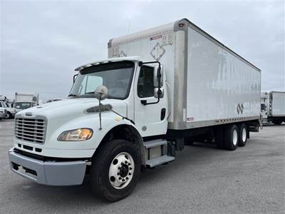 Freightliner M2 106 28 ft Box Truck - 270HP, 6 Speed Automatic, Roll up Door, Liftgate