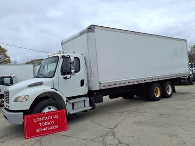 Freightliner M2 106 28 ft Box Truck - 270HP, 6 Speed Automatic, Roll up Door