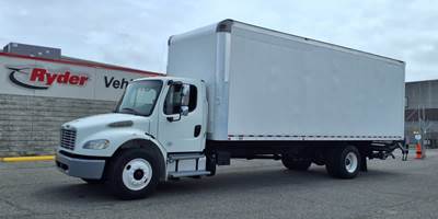 Freightliner M2 106 26 ft Box Truck - 240HP, 9 Speed Automatic, Roll up Door, Liftgate