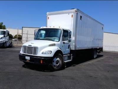 Freightliner M2 106 26 ft Box Truck - 240HP, 6 Speed Automatic, Roll up Door, Liftgate