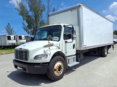 Freightliner M2 106 26 ft Box Truck - 230HP, 6 Speed Automatic, Roll up Door, Liftgate