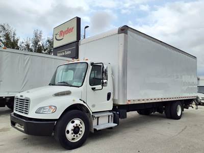 Freightliner M2 106 26 ft Box Truck - 240HP, 6 Speed Automatic, Roll up Door, Liftgate