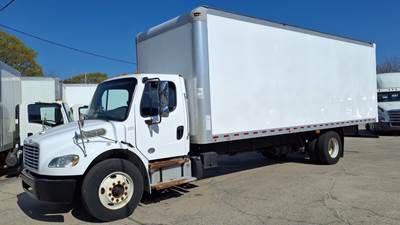 Freightliner M2 106 26 ft Box Truck - 240HP, 6 Speed Automatic, Roll up Door