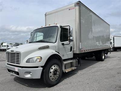 Freightliner M2 106 26 ft Box Truck - 240HP, 6 Speed Automatic, Roll up Door, Liftgate