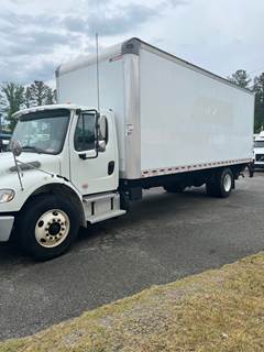 Freightliner M2 106 24 ft Box Truck - 260HP, 9 Speed Automatic, Roll up Door, Liftgate
