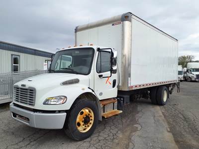Freightliner M2 106 20 ft Box Truck - 240HP, 6 Speed Automatic, Roll up Door, Liftgate