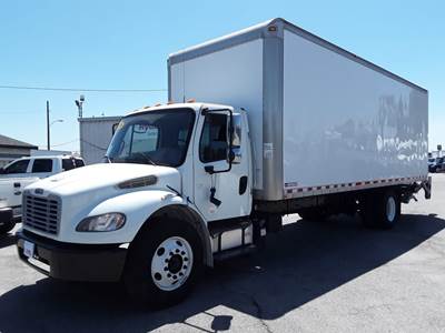 Freightliner M2 106 26 ft Box Truck - 240HP, 6 Speed Automatic, Roll up Door, Liftgate
