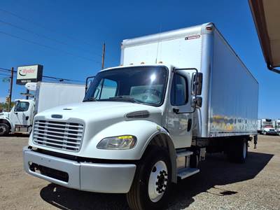 Freightliner M2 106 26 ft Box Truck - 240HP, 9 Speed Automatic, Roll up Door, Liftgate
