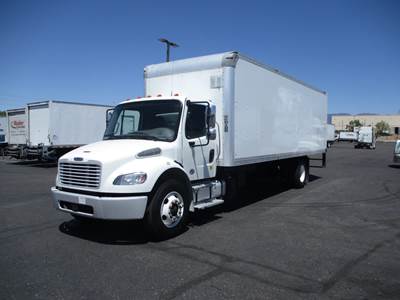 Freightliner M2 106 26 ft Box Truck - 240HP, 6 Speed Automatic, Roll up Door