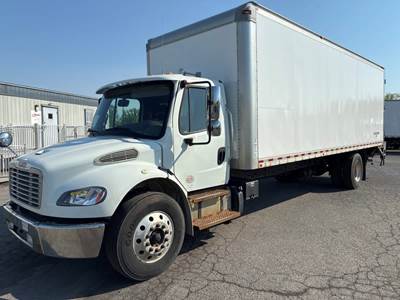 Freightliner M2 106 26 ft Box Truck - 280HP, 9 Speed Manual, Swing Door, Liftgate