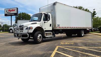Freightliner M2 106 26 ft Box Truck - 270HP, 6 Speed Automatic, Roll up Door, Liftgate