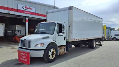 Freightliner M2 106 26 ft Box Truck - 240HP, 6 Speed Automatic, Roll up Door, Liftgate