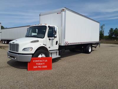 Freightliner M2 106 26 ft Box Truck - 280HP, 6 Speed Automatic, Roll up Door, Liftgate