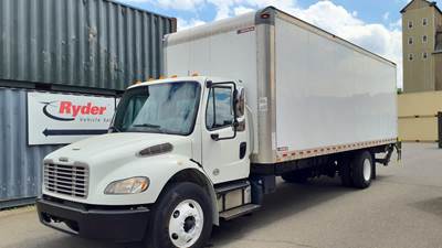 Freightliner M2 106 26 ft Box Truck - 240HP, 9 Speed Automatic, Roll up Door, Liftgate