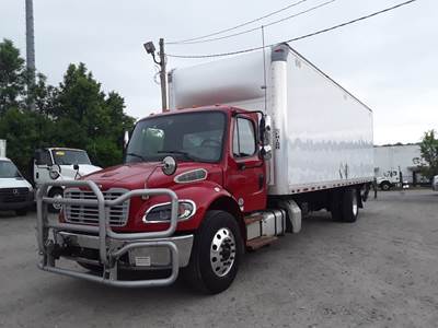 Freightliner M2 106 28 ft Box Truck - 280HP, 6 Speed Automatic, Roll up Door, Liftgate