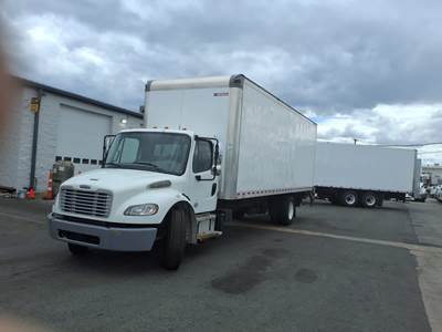 Freightliner M2 106 26 ft Box Truck - 240HP, 9 Speed Automatic, Roll up Door, Liftgate