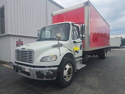 Freightliner M2 106 26 ft Box Truck - 240HP, 6 Speed Automatic, Roll up Door, Liftgate