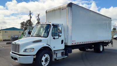 Freightliner M2 106 26 ft Box Truck - 240HP, 9 Speed Automatic, Roll up Door, Liftgate