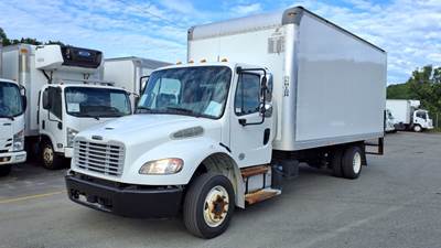 Freightliner M2 106 18 ft Box Truck - 240HP, 6 Speed Automatic, Roll up Door