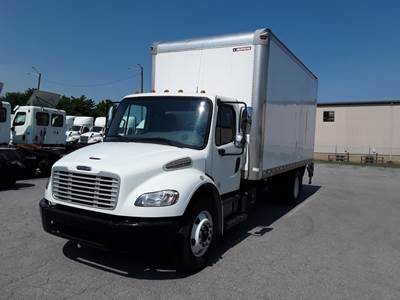 Freightliner M2 106 18 ft Box Truck - 240HP, 6 Speed Automatic, Roll up Door, Liftgate