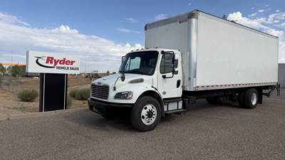 Freightliner M2 106 26 ft Box Truck - 260HP, 6 Speed Automatic, Roll up Door, Liftgate