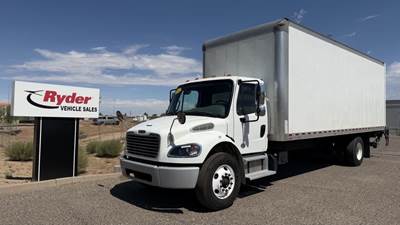 Freightliner M2 106 26 ft Box Truck - 260HP, 6 Speed Automatic, Roll up Door, Liftgate