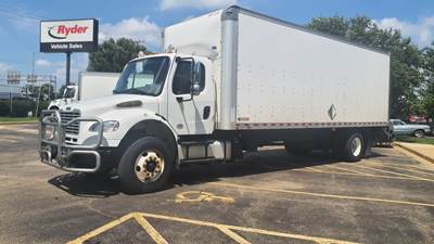 Freightliner M2 106 26 ft Box Truck - 270HP, 6 Speed Automatic, Roll up Door, Liftgate