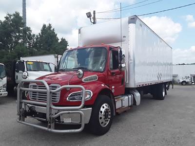 Freightliner M2 106 28 ft Box Truck - 280HP, 6 Speed Automatic, Roll up Door, Liftgate